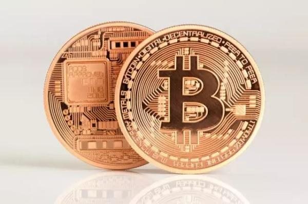 最近，中国出现了大量通过发行代币等方式进行的融资活动