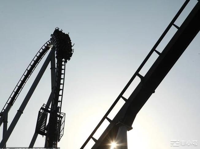 <a title='注册送加密货币' href='https://okk.meibanla.com/btc/okex.php' target='_blank' class='f_d'>加密货币</a>市场分析:过山车周以<a title='注册并实名送比特币' href='https://okk.meibanla.com/btc/okex.php' target='_blank' class='f_a'>比特币</a>波动率下降结束