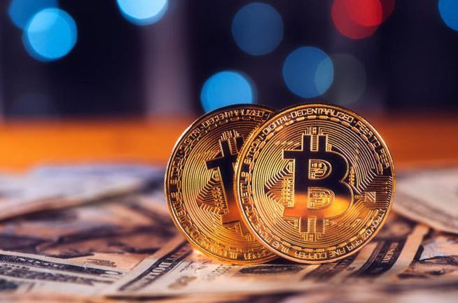 <a title='注册并实名送比特币' href='https://okk.meibanla.com/btc/okex.php' target='_blank' class='f_a'>比特币</a>(BTC)的关键日：法院为灰度与美国证券交易委员会