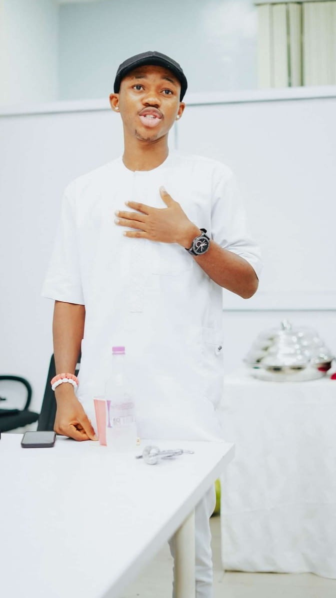 2024年赚取1-10,000美元的方法，包括空投、加密挖矿及其他赚钱方