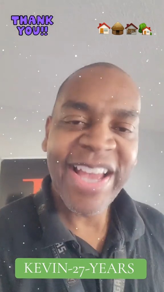 汉堡王厨师27年来从未缺勤过用筹集的资金购买了他的第一套房子