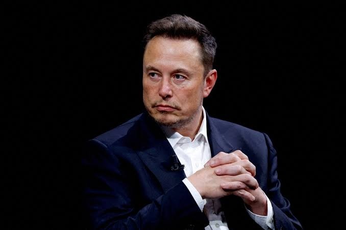 埃隆马斯克ELONMUSK更新个人简历后加密货币交易员在10日赚了100万美