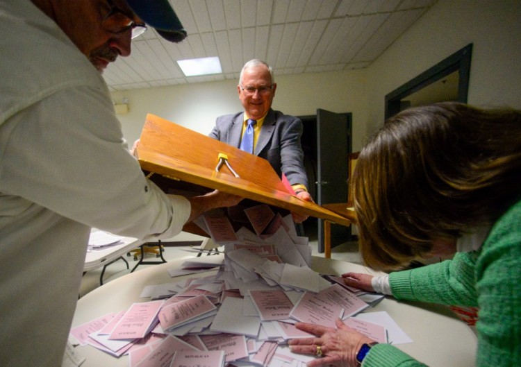 坚韧如花岗岩特朗普在新罕布什尔州初选历史上获得最多选票